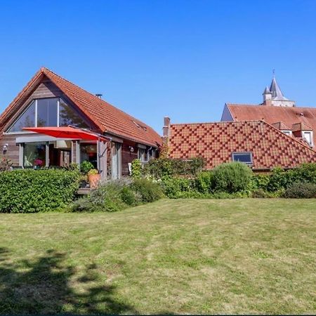 B&B - Villa Des Remparts - Ardres Proche Calais-St Omer-Dunkerque Exterior foto