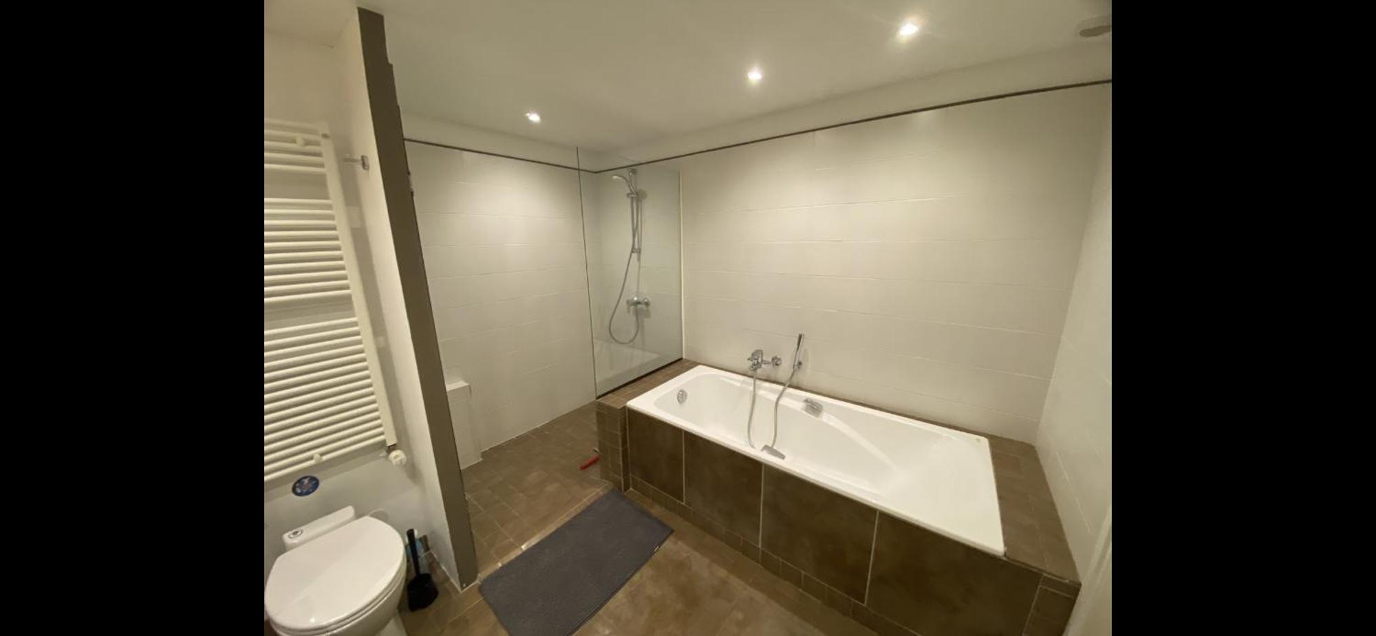 B&B - Villa Des Remparts - Ardres Proche Calais-St Omer-Dunkerque Exterior foto