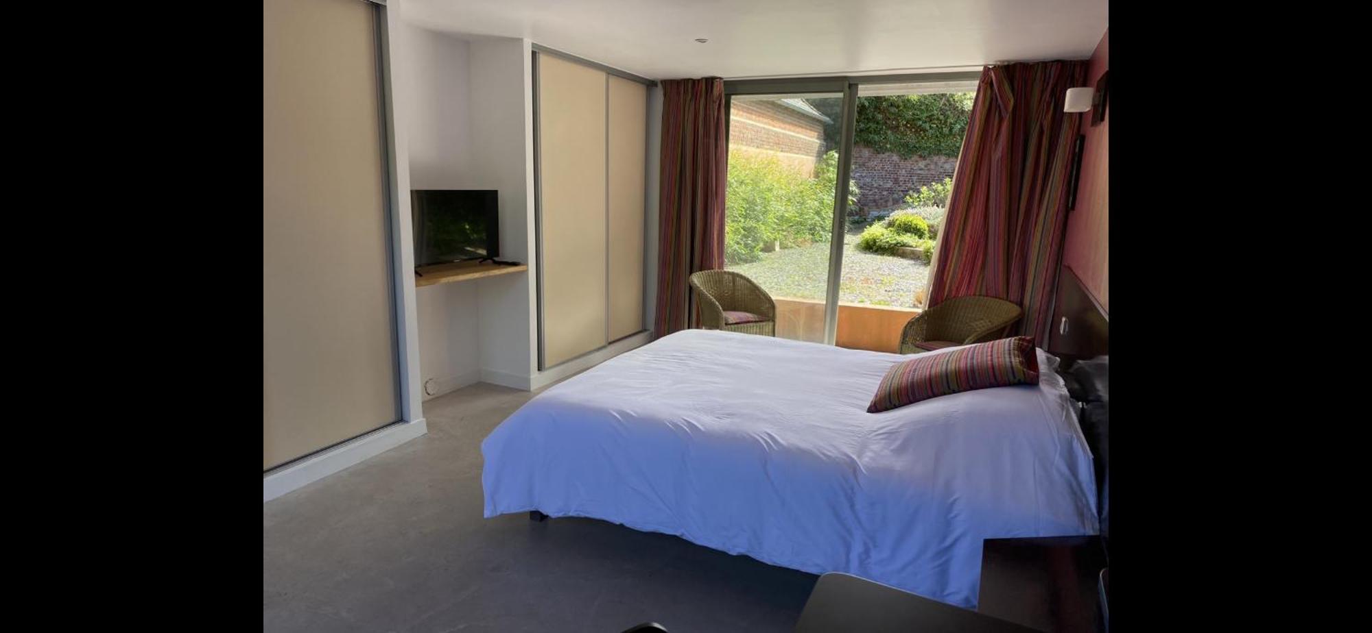 B&B - Villa Des Remparts - Ardres Proche Calais-St Omer-Dunkerque Exterior foto